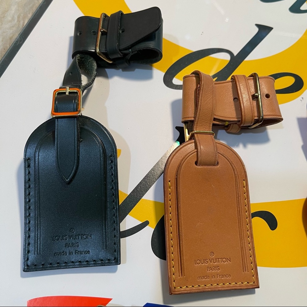 Rare Louis Vuitton Luggage Tags
& Poignet Sets (Price per 1 Set Each) - Picture 10 of 12
